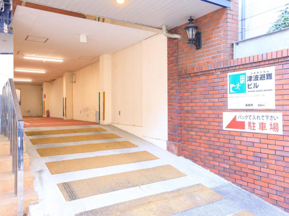 Kochi Sakura Hotel Exterior photo